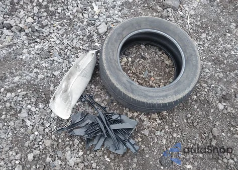 2013 Chevrolet Malibu 1Lt из США, поврежденный, VIN 1G11C5SA6DU130595